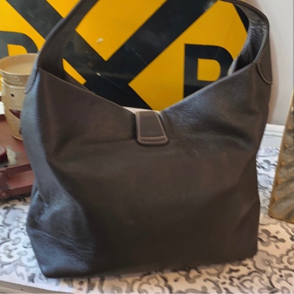 NWOT. Dooney & Burke Pebble Leather Logo Lock Hobo $150 $274 - Picture 2 of 14